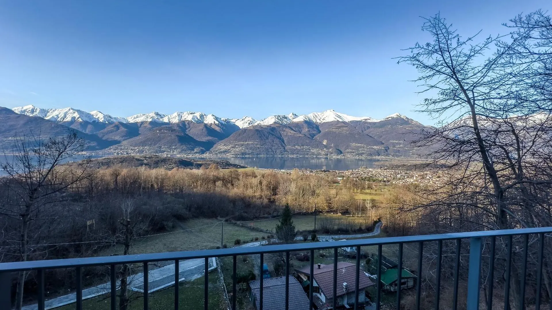 Villa Perlino Colico
